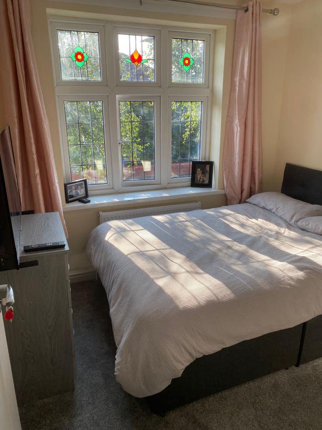 Professional  Executive Rooms in Chorlton Main Photo