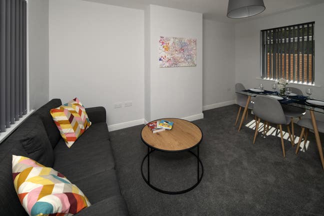 Modern 3-Bed Home - Southmead Main Photo