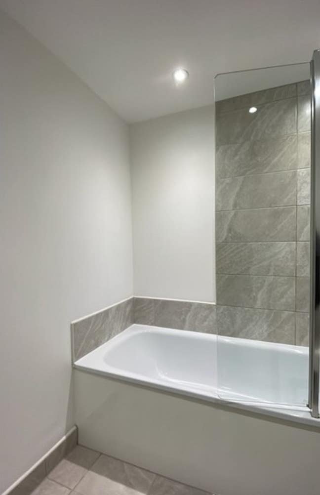 Spacious 1bedroom, fully furnished. Main Photo