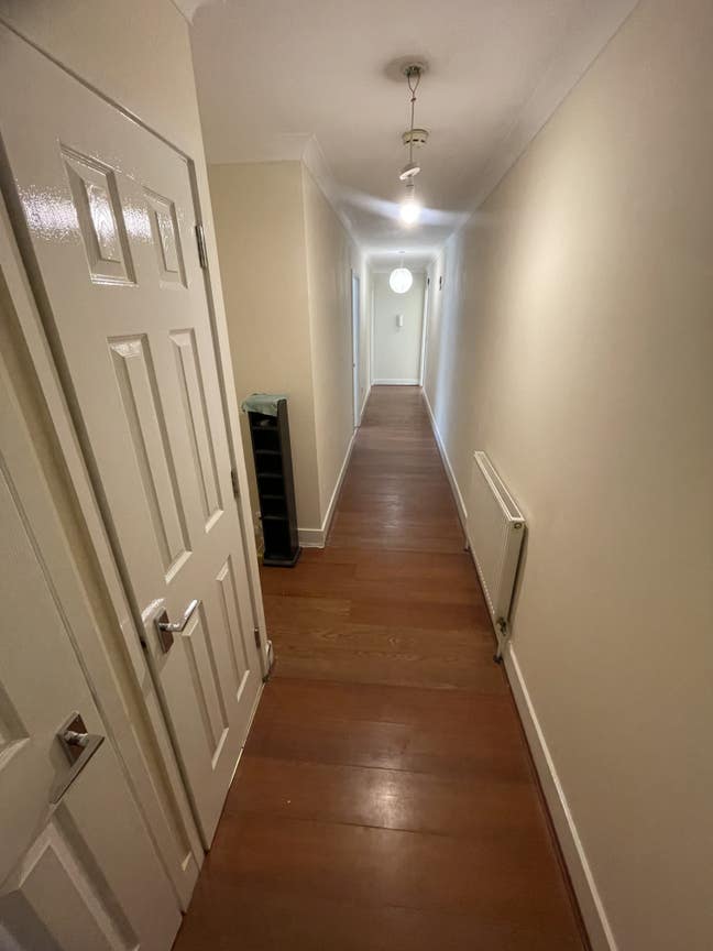 2 Double Bed Riverside flat to let.  Main Photo