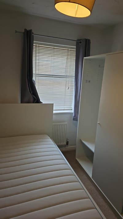 A double room for rent in peterborough Main Photo