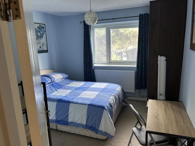 Double room in  bright  modern apartment  Main Photo