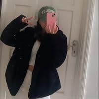 21 year old Female seeks a single or double room Main Photo