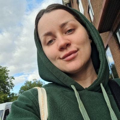 Calm, creative, friendly  Main Photo