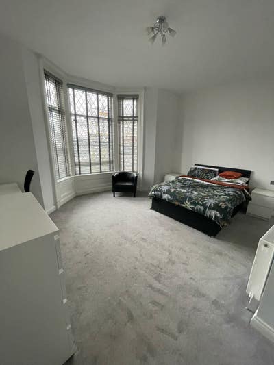 🥝Large Ensuite Double Stylish Pro House - Sept Main Photo