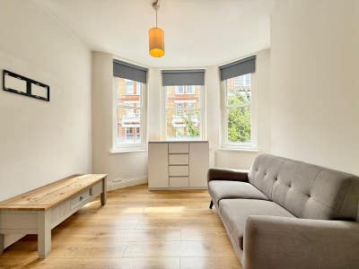2 Bed Flat situated in the Heart of Brixton Main Photo