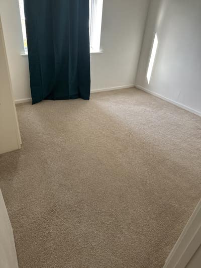 Room to rent Main Photo