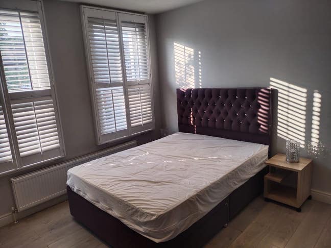 Double spacious bedroom hygienic  environment  Main Photo