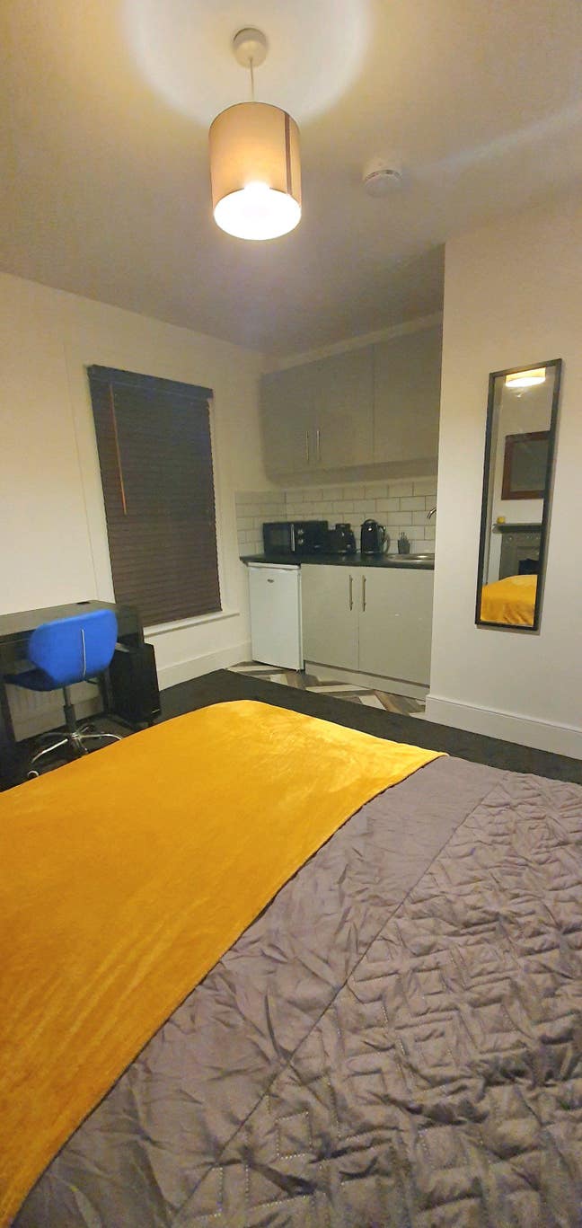 Brand New Self Contained Flat With-in a HMO Main Photo