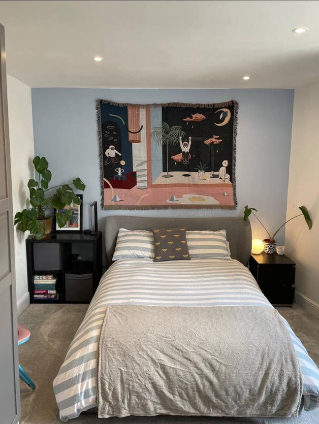 Double Room Sublet Clapham North Main Photo