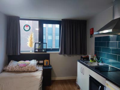 Studio apartment for rent Main Photo
