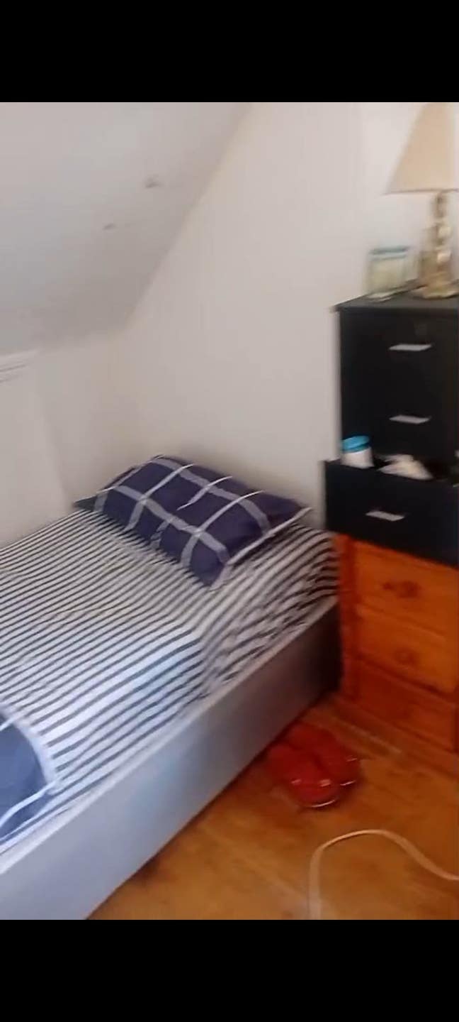  Female-Room  with  All  Bills  Included Main Photo