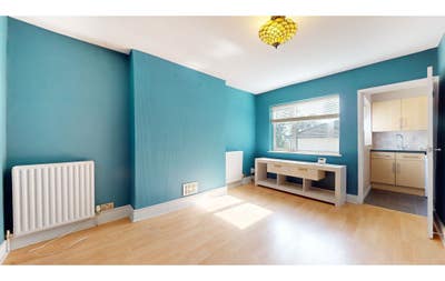 2 bed flat aldershot  Main Photo