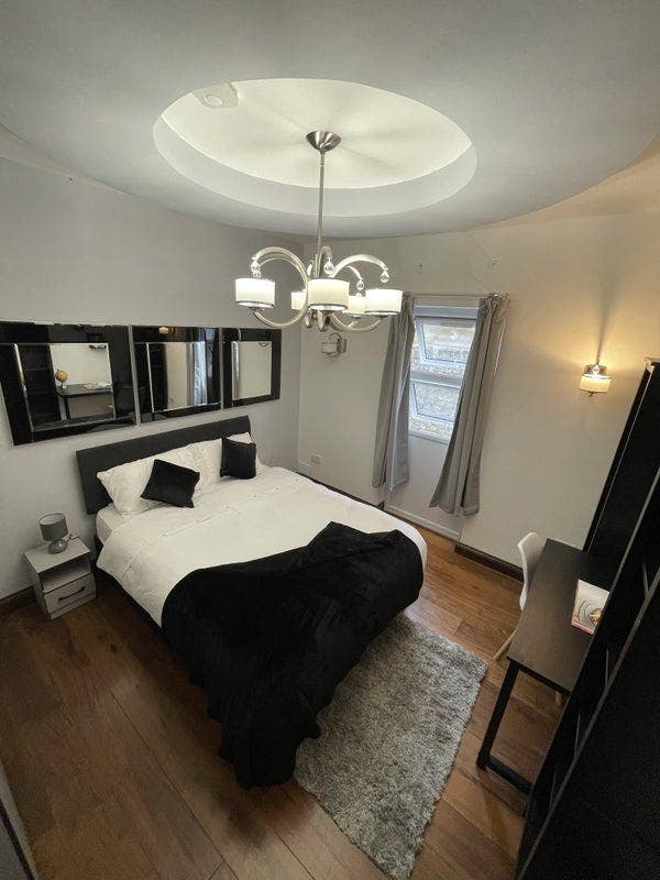 Immaculate Double Room in Forest Gate !! Main Photo