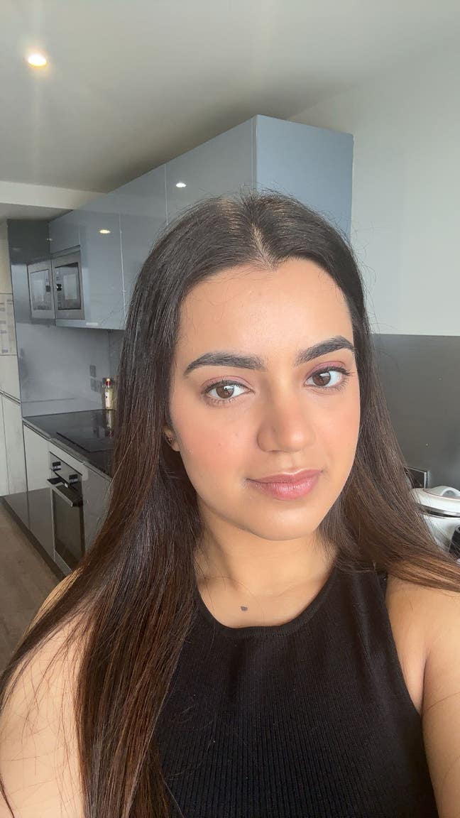 I am looking to rent a room in london Main Photo
