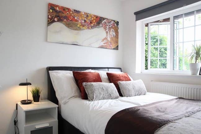 Your beautiful new house-share :) Main Photo