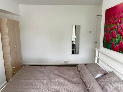 4 Bed House Near Salford Royal Hospital Main Photo