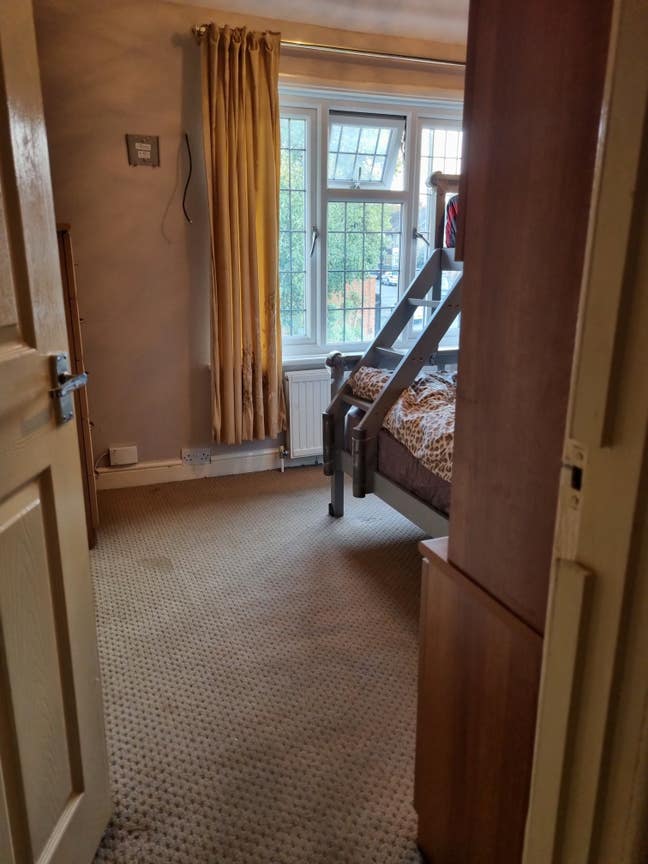 1 Double Room for rent  Main Photo