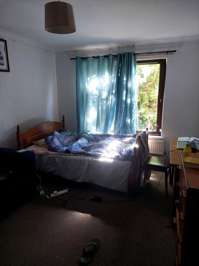 Room for rent Main Photo