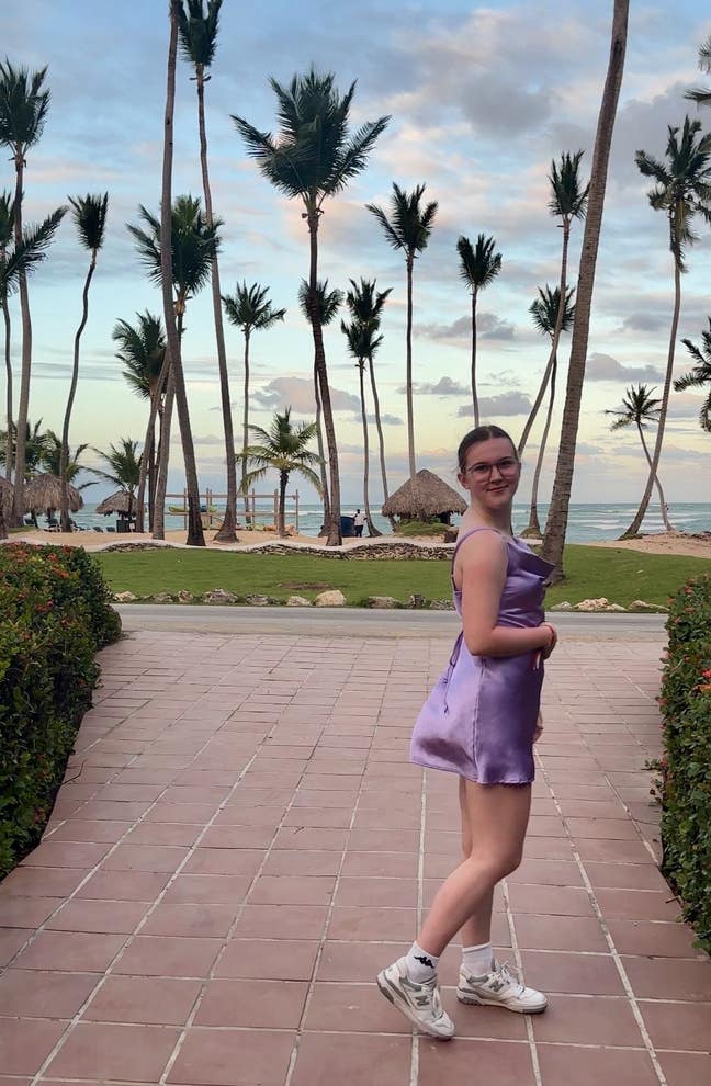 23 year old female - looking for a room or buddy!  Main Photo