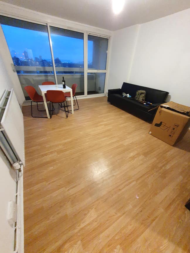 3 Bedroom Flat W/Living Room in Canary Wharf Main Photo