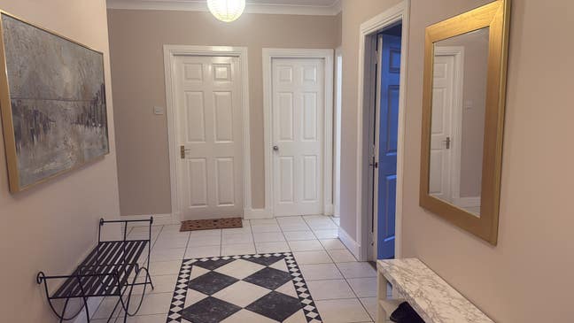 City Centre Double Room with Bathroom  Main Photo