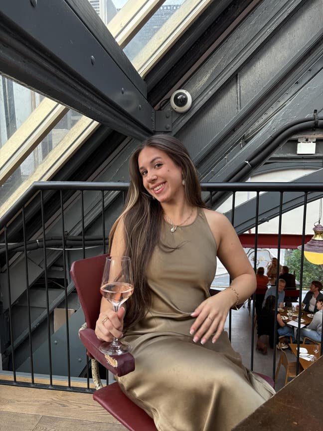 Looking for a flatmate:) Main Photo