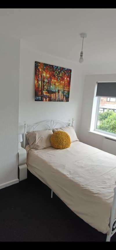 Double room to rent Main Photo