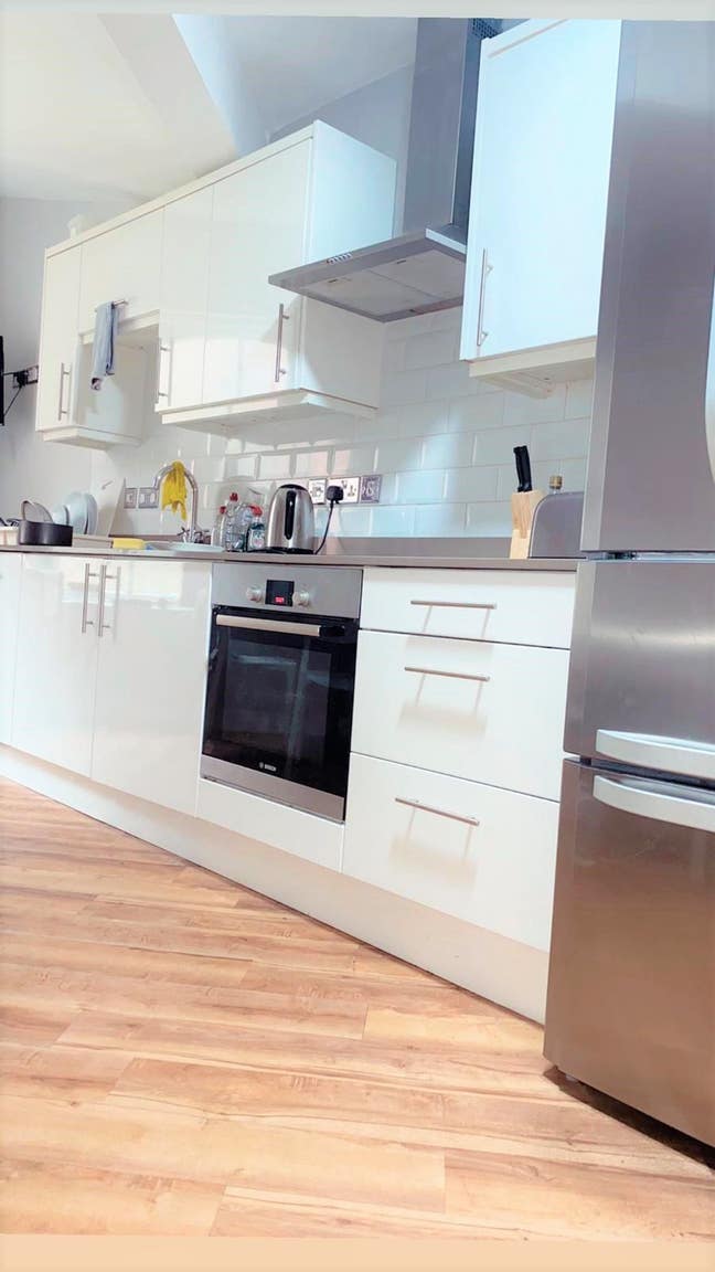 Modern Studio En Suite in Chester Bills Included Main Photo