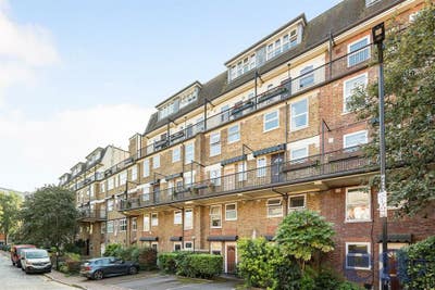 Double room in 2 bed flat in Wapping Main Photo