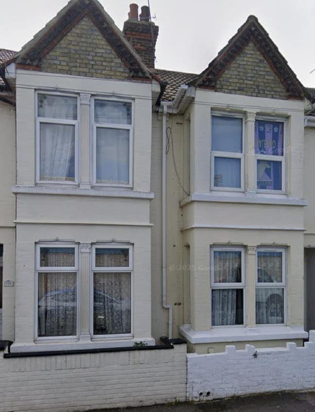 Double Room in 2 Bed Flat Main Photo