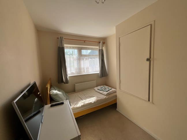 Single Room for Rent - for Women Only Main Photo