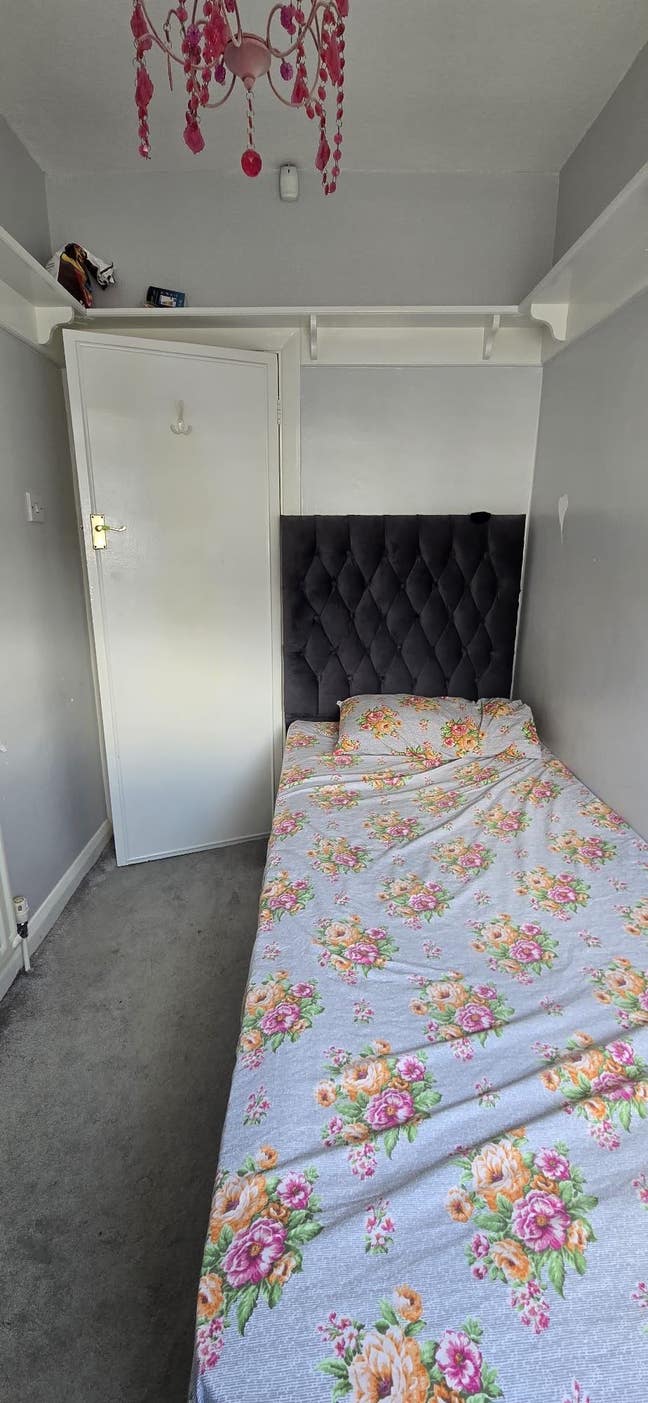 Furnished Rooms to let in a family house  Main Photo