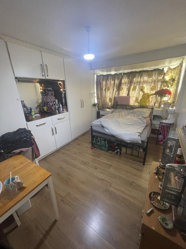 Spacious double room for a couple, peaceful area Main Photo
