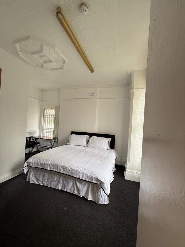 Large double rooms in NG5 available! Main Photo