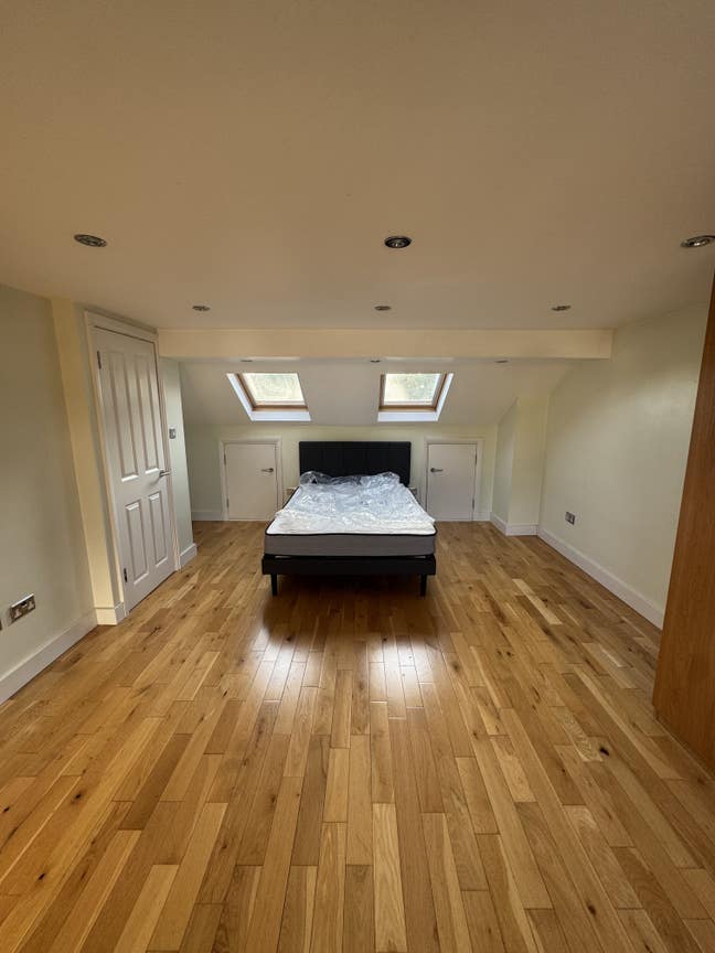 Double En-Suite in North Chingford Main Photo