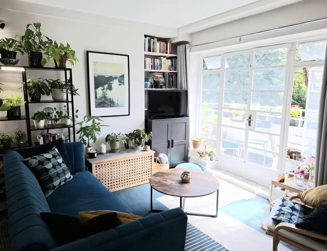 Double room in quiet Highgate flat Main Photo