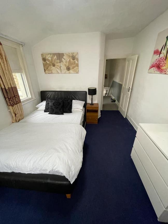 Plaistow e13 Large double room available   Main Photo