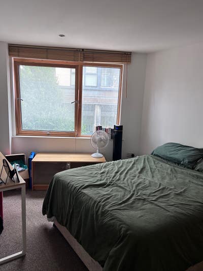Room for rent in Leeds Docks Main Photo