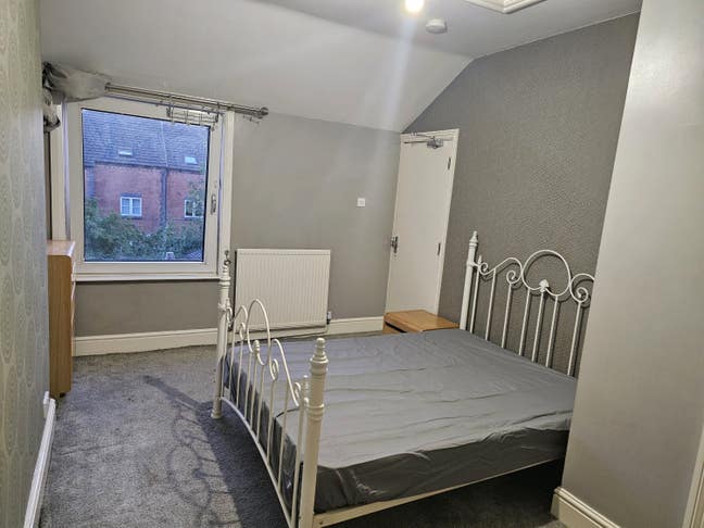 Ensuit room to rent Northampton  Main Photo