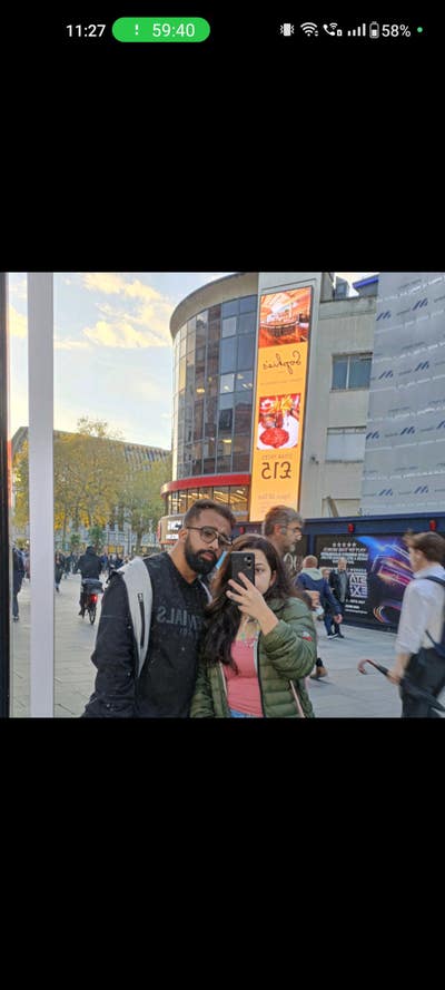 Looking for a Double Room for Couple Main Photo