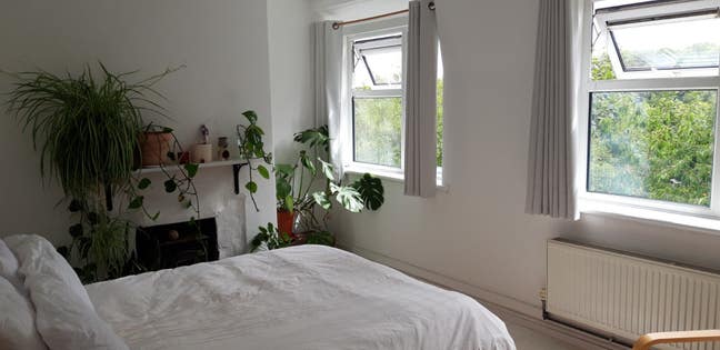 Spacious room with garden studio option Main Photo