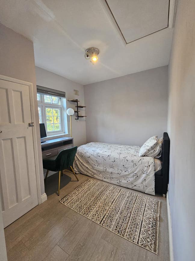 🌿 Bright Single Room in family home – £700 PCM  Main Photo