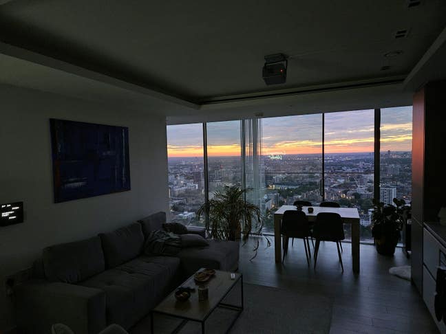 Modern Room in Islington (available 1 week in Sep) Main Photo