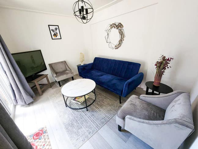 Rooms available Main Photo