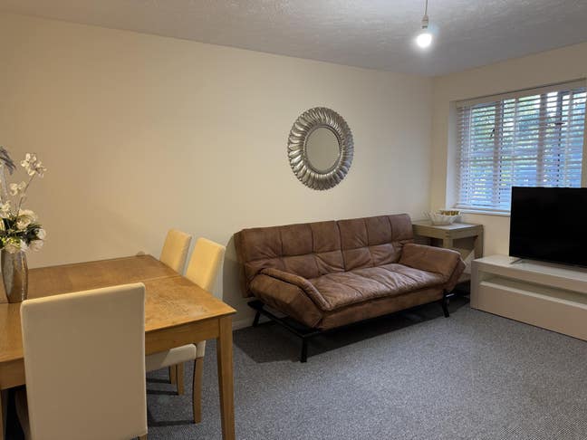 Short term one bedroom flat Main Photo