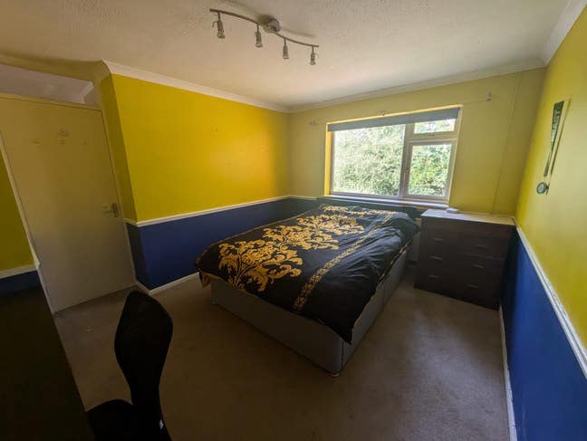 Double Room for Rent in Family Home  Main Photo