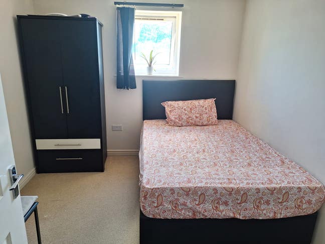 1 double bedroom to rent near SGH & Princess Anne Main Photo