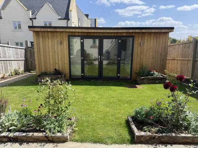 Garden Room in the Cotswolds Main Photo