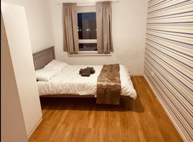 A spacious double room Main Photo